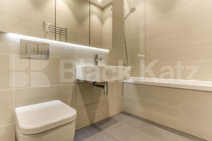 			Stunning Modern Property!, 1 Bedroom, 1 bath, 1 reception Apartment			 Wetherill Road, Muswell Hill